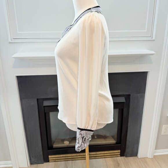 Express Snakeskin Trim Blouse ππ€π€ β Size Small β¨ - Picture 3 of 11